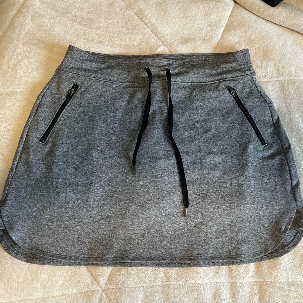 Women's Tek Gear® Drawstring Skort Sz small never worn